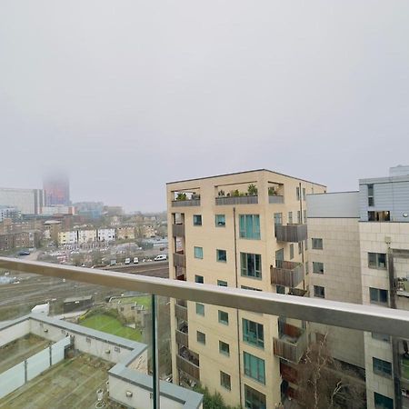 Luxurious Comfy Penthouse - Steps To East Croydon Train Station - Views公寓 外观 照片