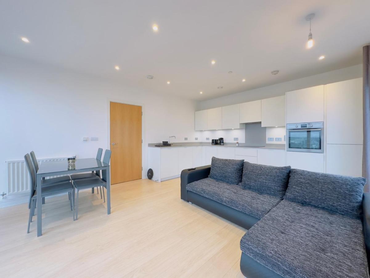Luxurious Comfy Penthouse - Steps To East Croydon Train Station - Views公寓 外观 照片