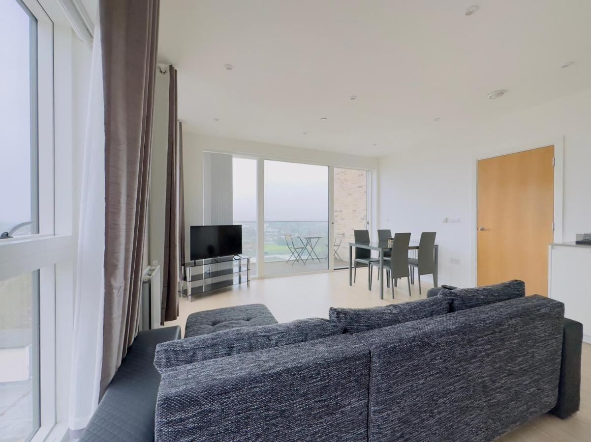 Luxurious Comfy Penthouse - Steps To East Croydon Train Station - Views公寓 外观 照片